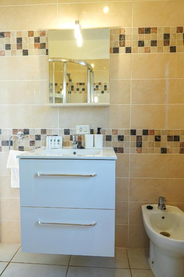 Nice 2 Bedroom Flat With Big Pools And Big Terrace Parque Don Jose, 313 Costa Del Silencio Esterno foto